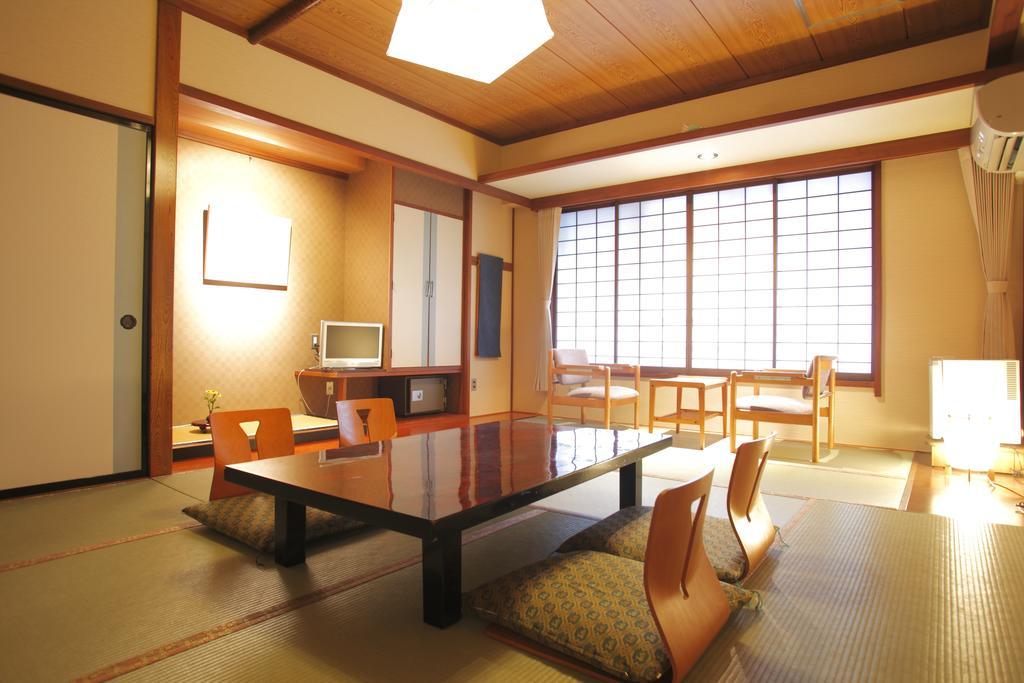 Hotel Onyado Tsutaya Kiso Zewnętrze zdjęcie
